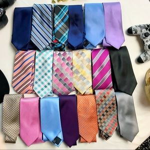 Brand new and like new ties!! 👔🔥👔🔥